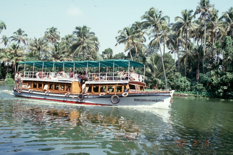 alappuzha-backwater-trip-Scan90