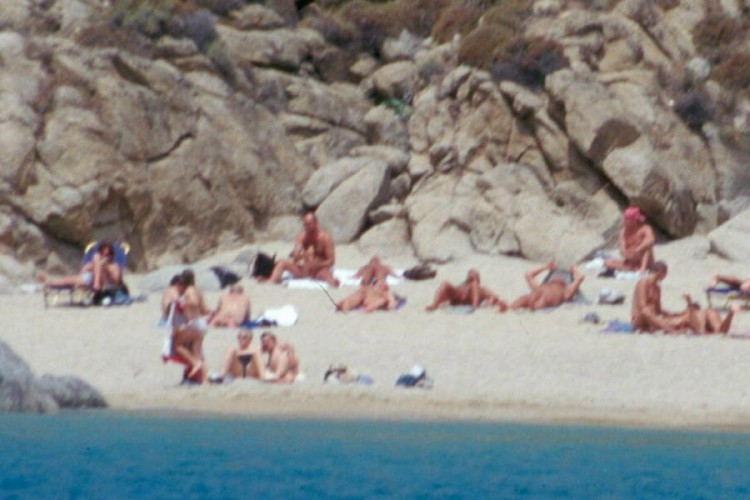 mykonos-beach-nudist-Scan412++