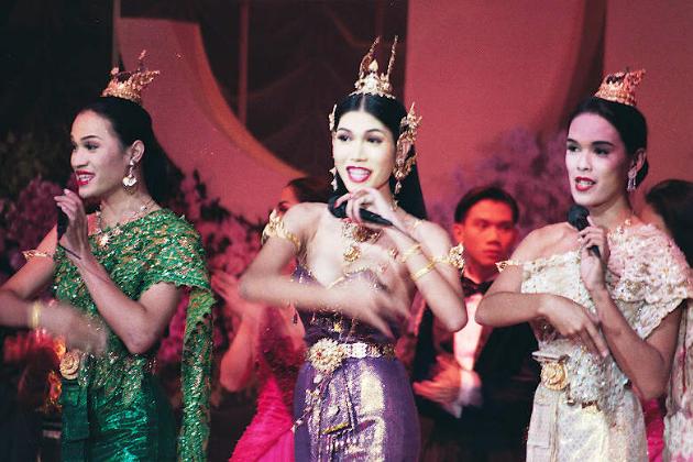 phuket-transgender-show