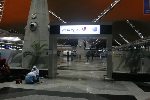 20130328_134954_KLIA-MH-check-in-entrance