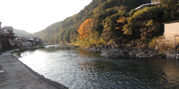 chobl-onsen-5-kuskawa-river