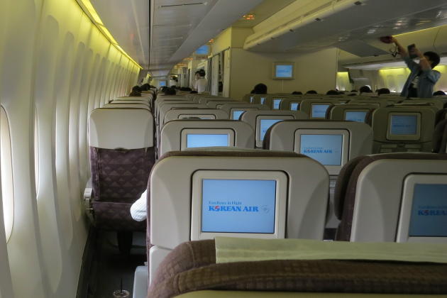 B747-cabin-rear