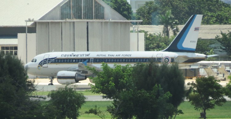 Royal-Thai-Air-Force-A319-115CJ-HS-TYR-ex-60202-2003-DMK (1)