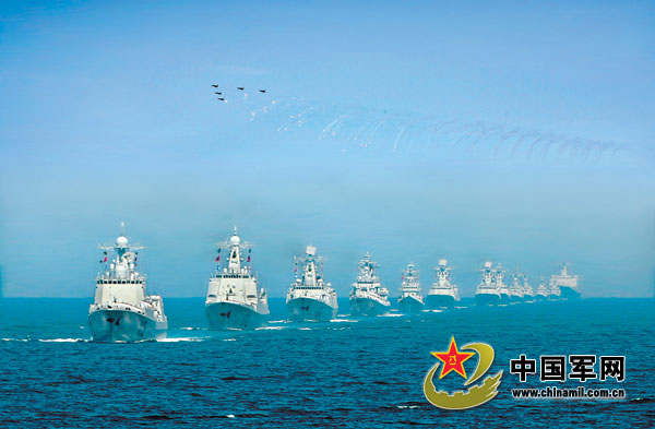 중국해군창설60주년해상열병식.jpg