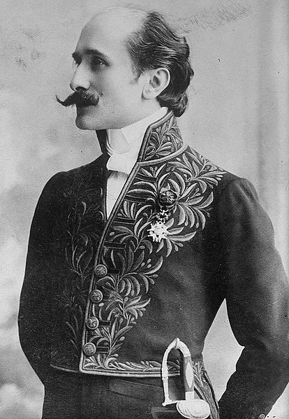 414px-Edmond_Rostand_en_habit_vert_01.jpg