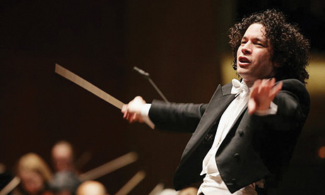 12-13_Gustavo-Dudamel02.jpg